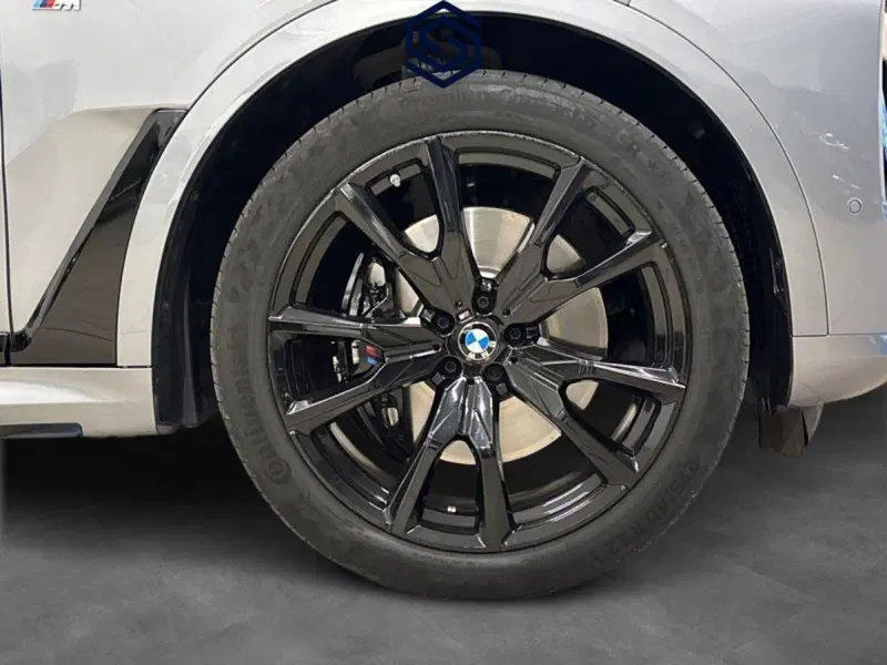 BMW X7 usata a Cagliari (10)