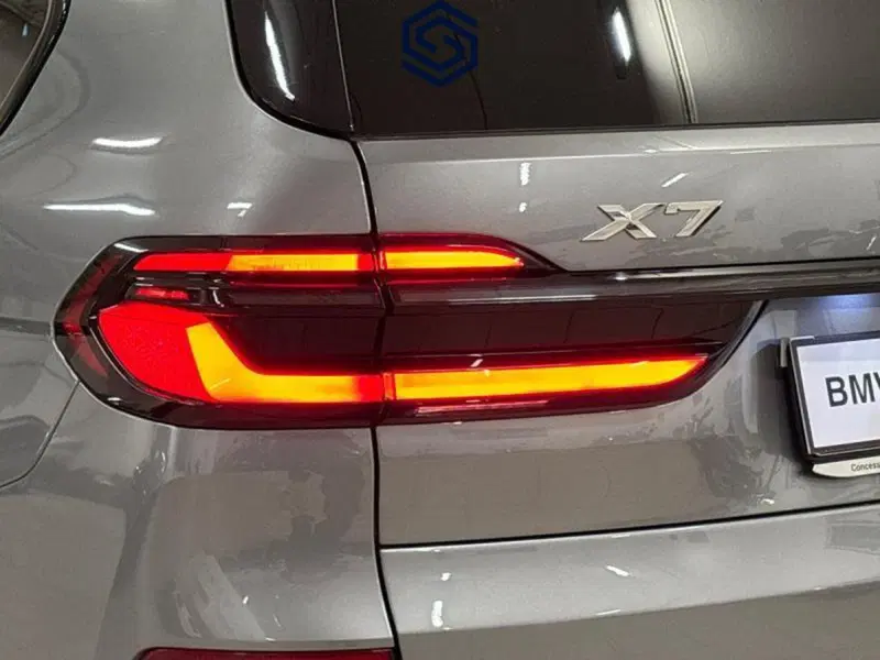 BMW X7 usata a Cagliari (9)