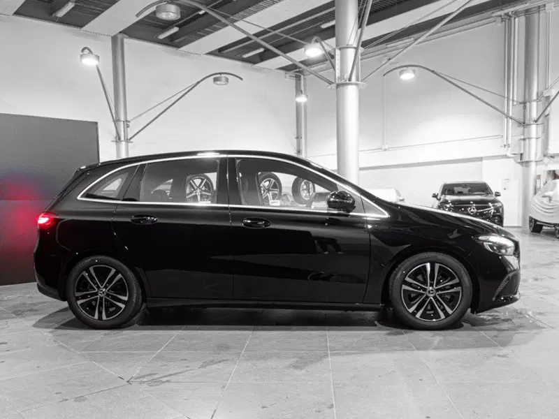 Mercedes-Benz Classe B nuova a Macerata (4)
