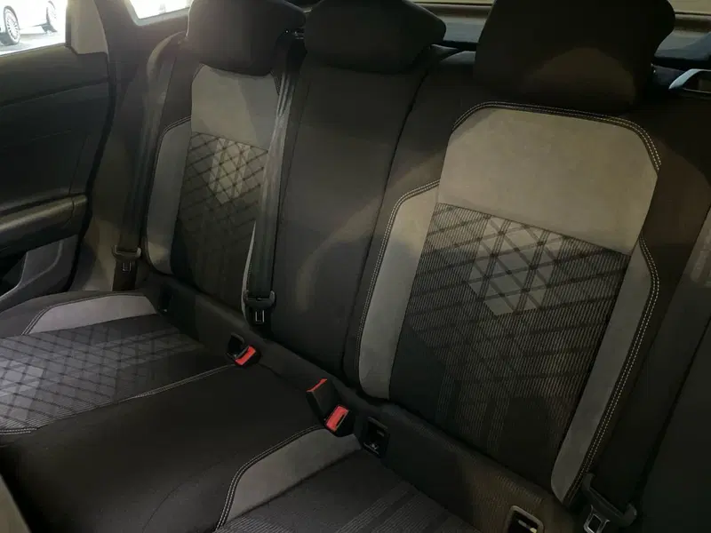 Volkswagen Taigo usata a Ancona (13)