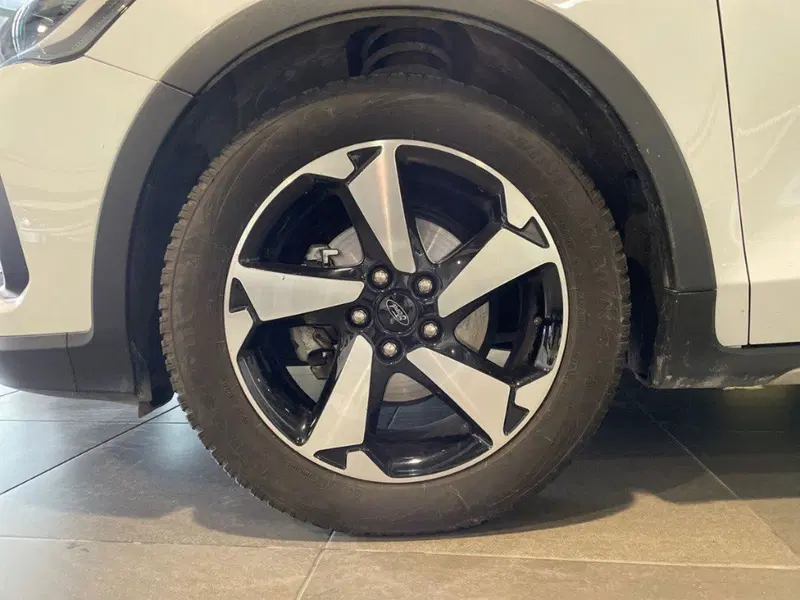 Ford Focus Station Wagon usata a Macerata (8)
