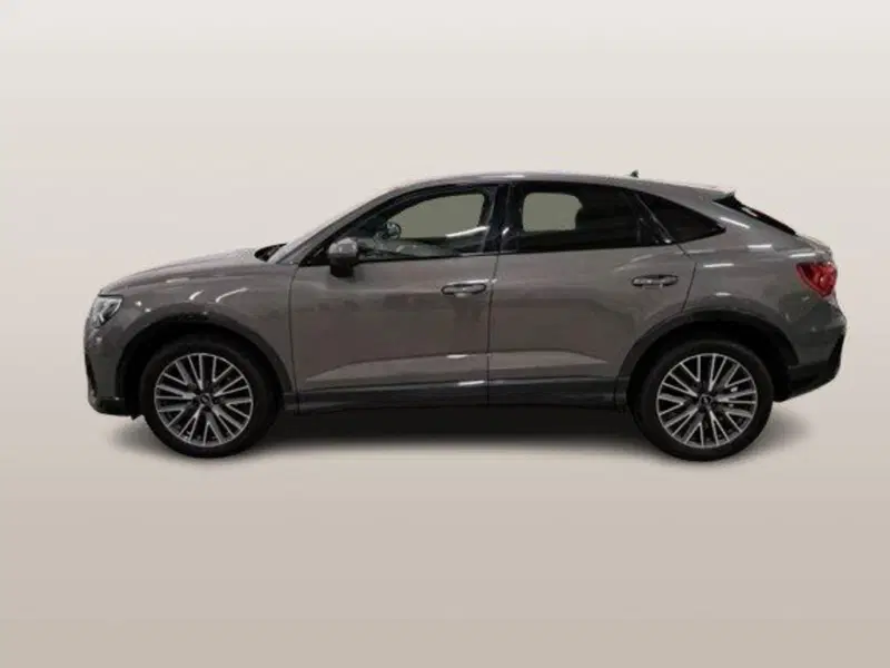Audi Q3 Sportback usata a Ancona (3)