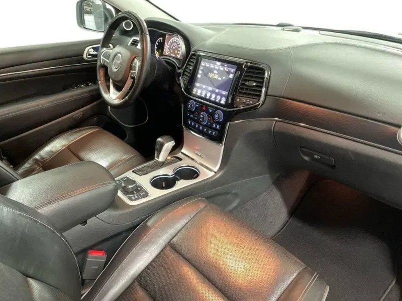 Jeep Grand Cherokee usata a Macerata (12)