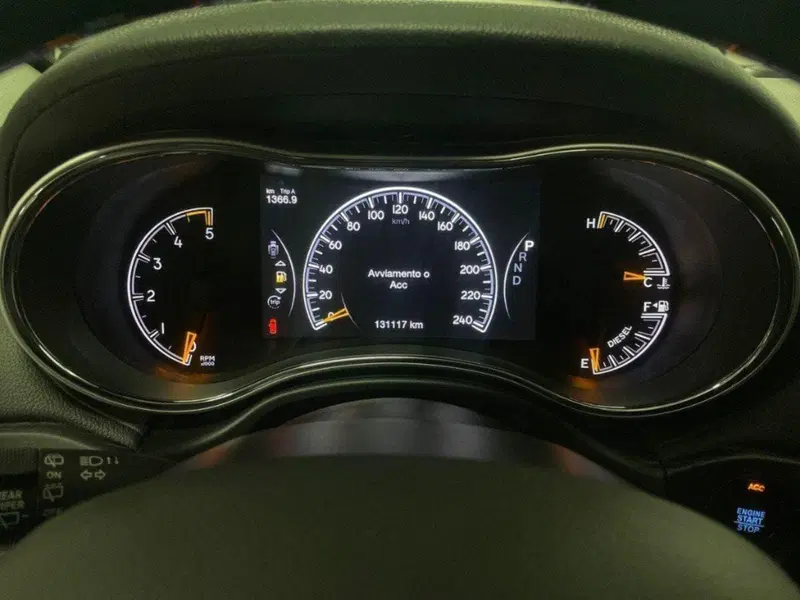 Jeep Grand Cherokee usata a Macerata (9)