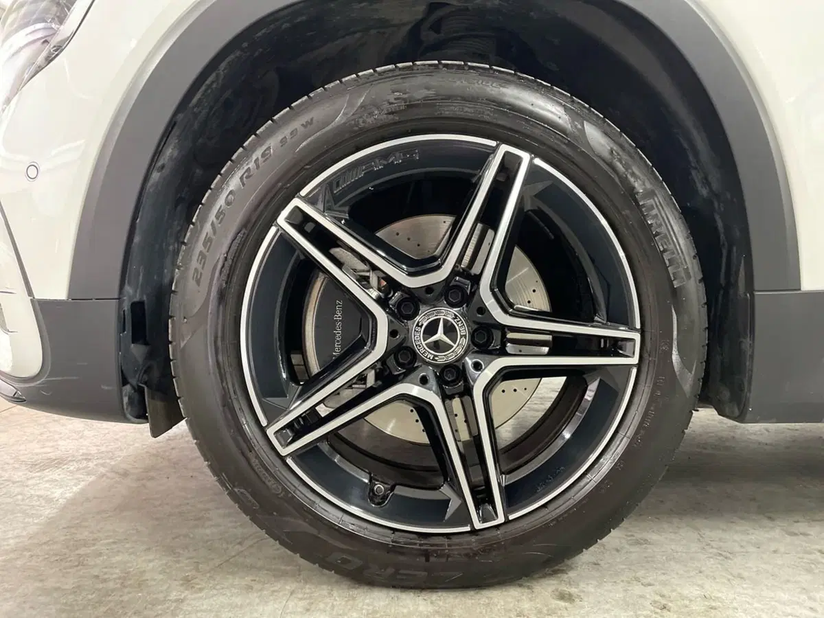 Mercedes-Benz GLB usata a Macerata (8)