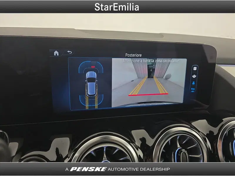 Mercedes-Benz GLA SUV usata a Bologna (13)