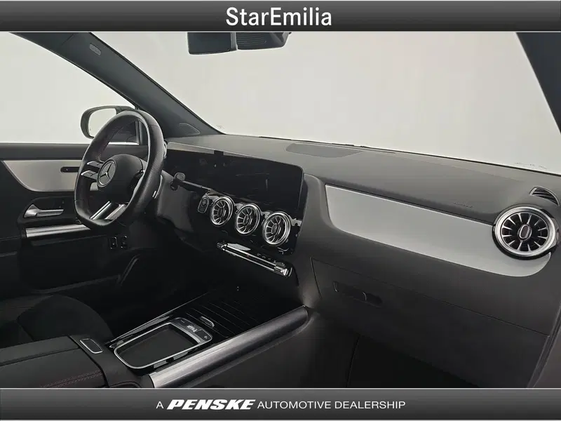 Mercedes-Benz GLA SUV usata a Bologna (16)