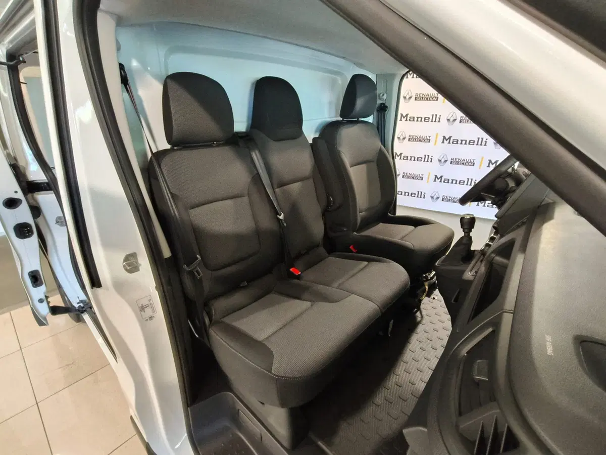 Renault Trafic nuova a Brescia (9)