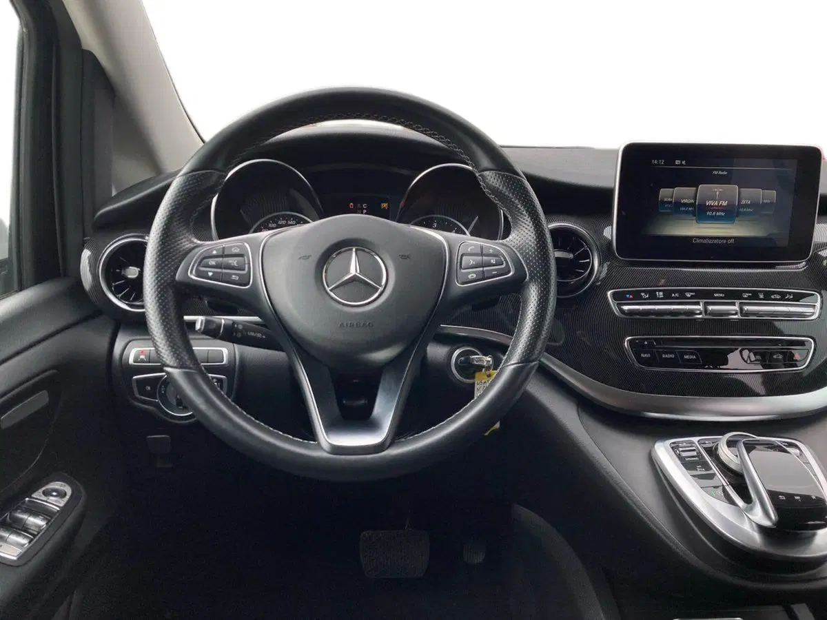 Mercedes-Benz Classe V usata a Milano (11)