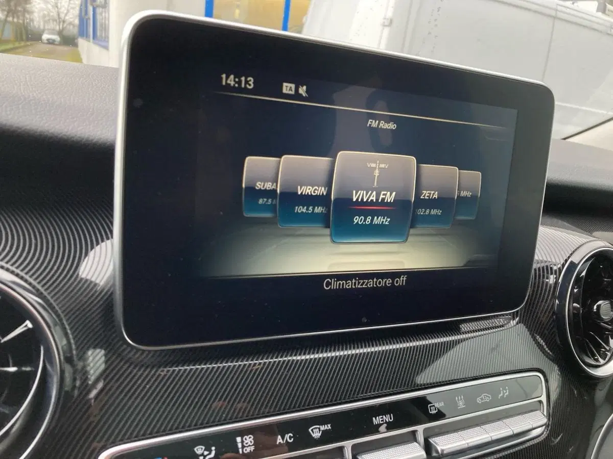 Mercedes-Benz Classe V usata a Milano (12)