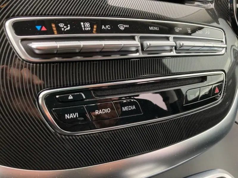 Mercedes-Benz Classe V usata a Milano (14)