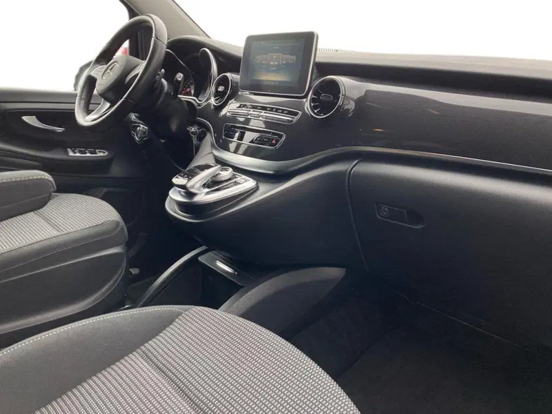 Mercedes-Benz Classe V usata a Milano (15)