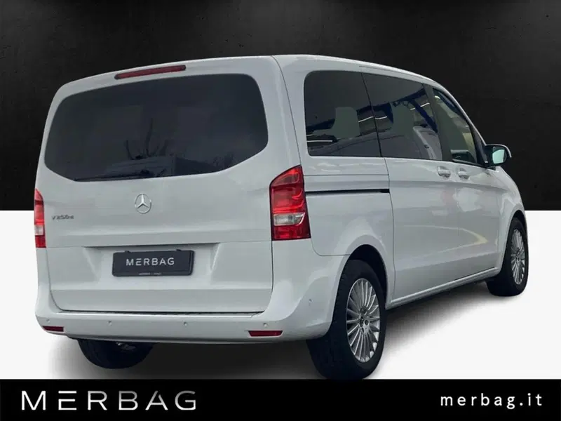 Mercedes-Benz Classe V usata a Milano (2)