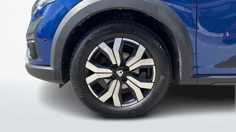 Dacia Sandero usata a Treviso (5)