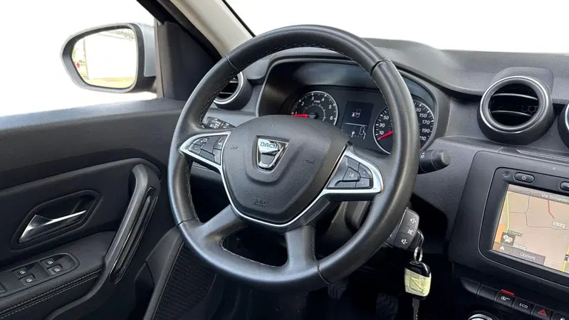 Dacia Duster usata a Treviso (14)