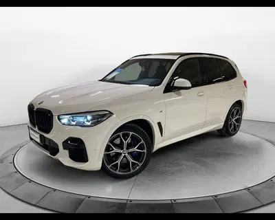 BMW X5 xDrive30d 48V Msport del 2022 usata a San Nicola la Strada
