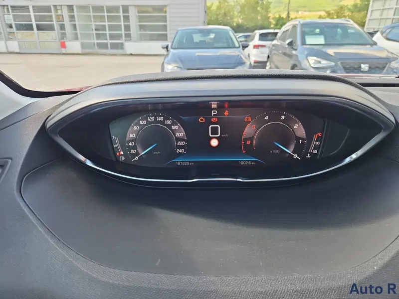 Peugeot 3008 usata a Potenza (11)