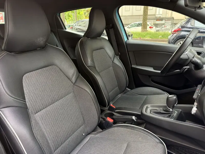 Renault Clio usata a Milano (16)