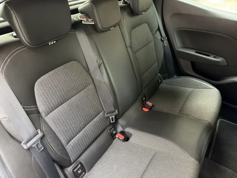 Renault Clio usata a Milano (17)