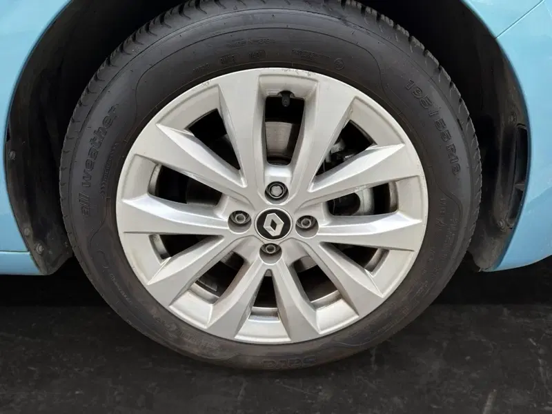 Renault Clio usata a Milano (7)