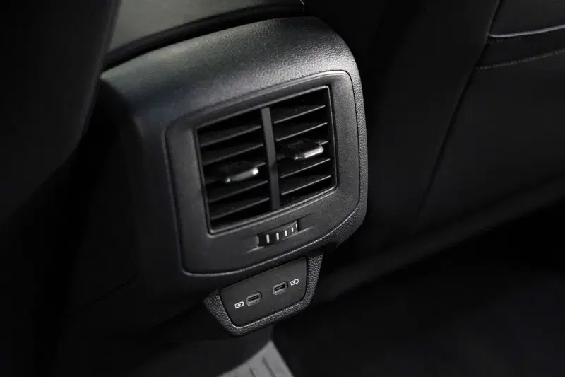 Volkswagen T-Roc usata a Varese (19)