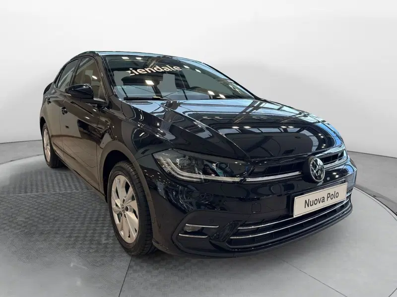 Volkswagen Polo nuova a Varese (2)