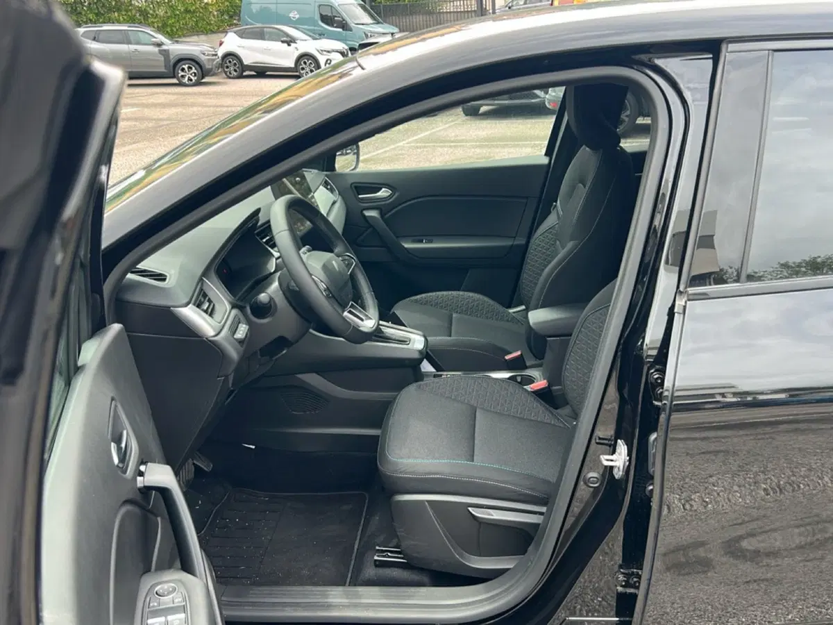 Renault Symbioz usata a Roma (10)