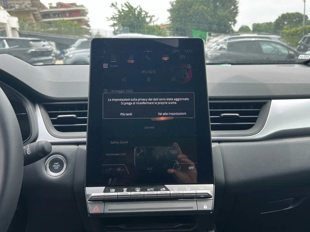 Renault Symbioz usata a Roma (16)