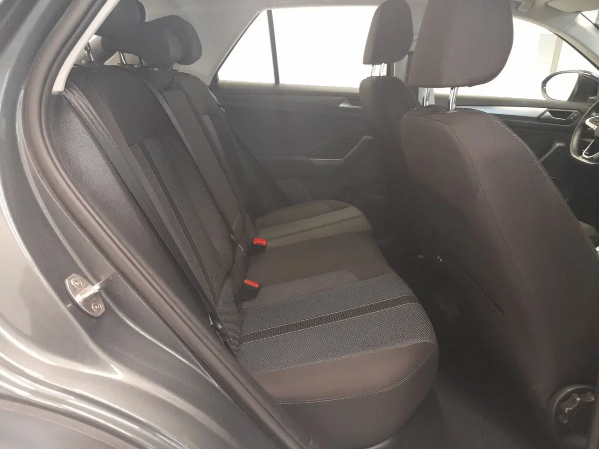 Volkswagen T-Roc usata a Bologna (20)