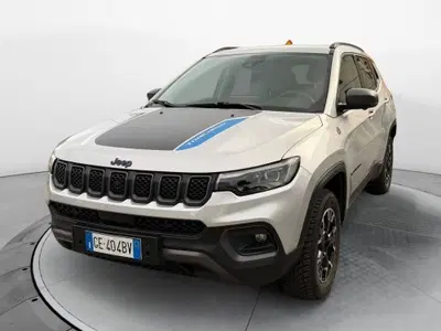 Jeep Compass 1.3 T4 240CV PHEV AT6 4xe Trailhawk del 2021 usata a Salerno