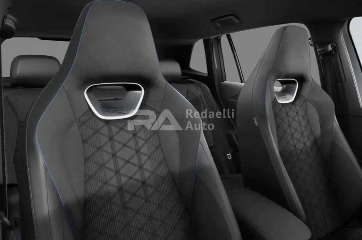 Volkswagen Tiguan nuova a Lecco (6)