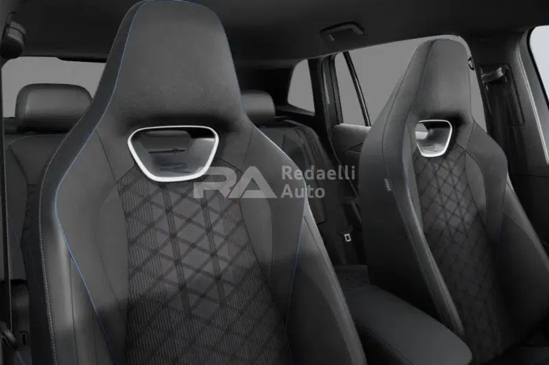 Volkswagen Tiguan nuova a Lecco (6)