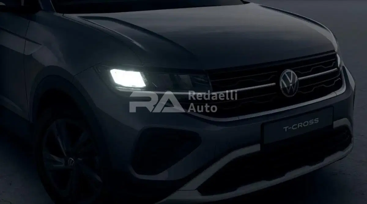 Volkswagen T-Cross nuova a Lecco (4)