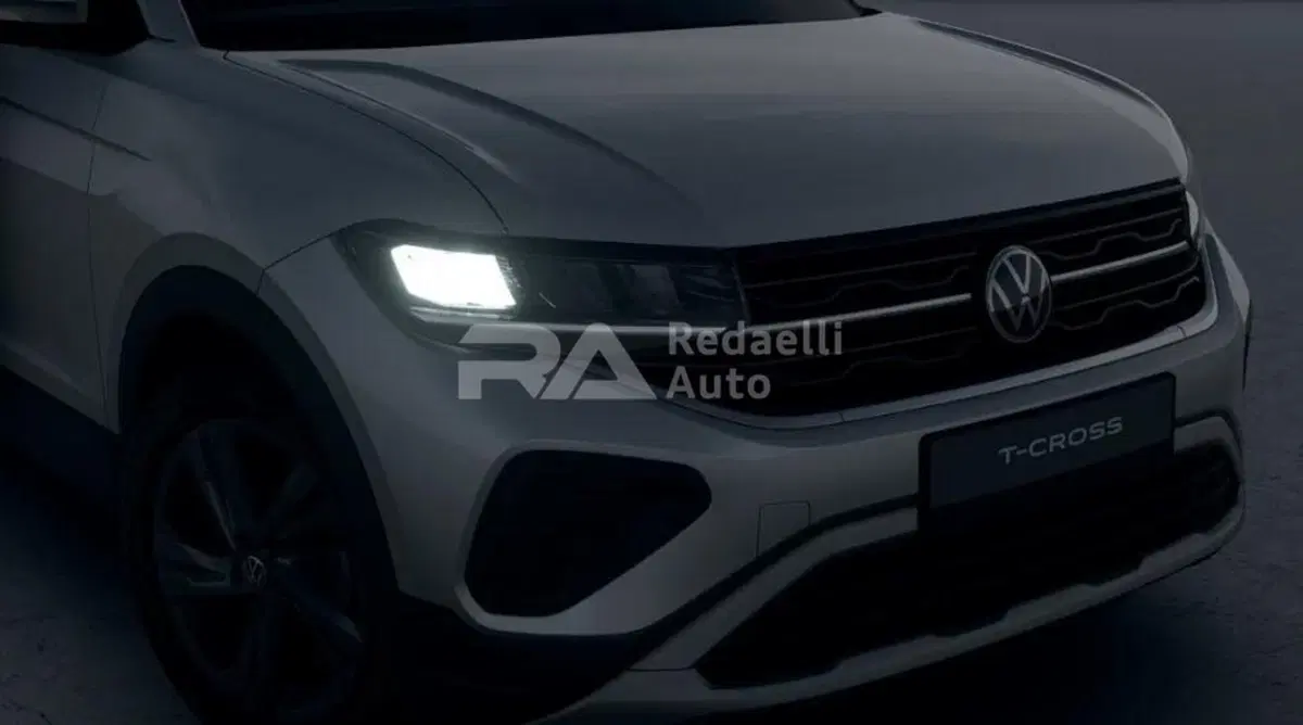 Volkswagen T-Cross nuova a Lecco (4)