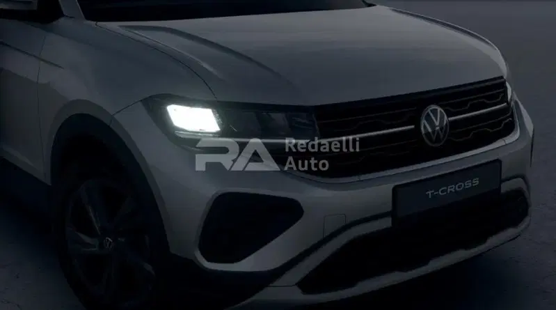 Volkswagen T-Cross nuova a Lecco (4)
