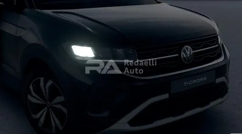 Volkswagen T-Cross nuova a Lecco (4)
