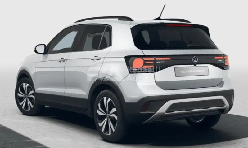 Volkswagen T-Cross nuova a Lecco (3)