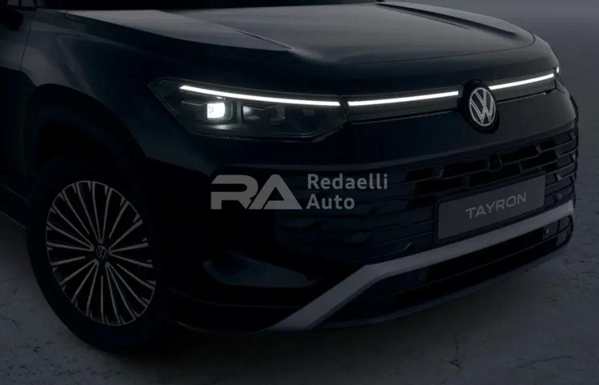 Volkswagen Tayron nuova a Lecco (4)