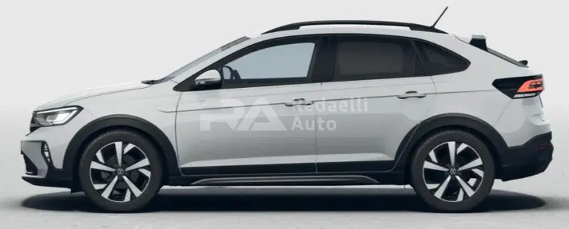Volkswagen Taigo nuova a Lecco (2)