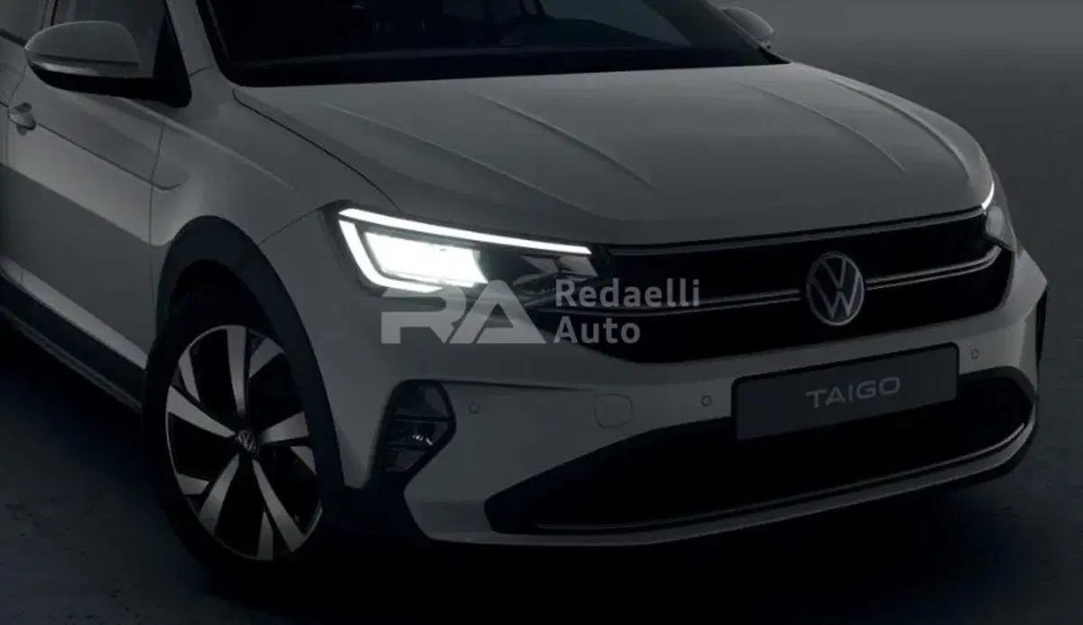 Volkswagen Taigo nuova a Lecco (4)