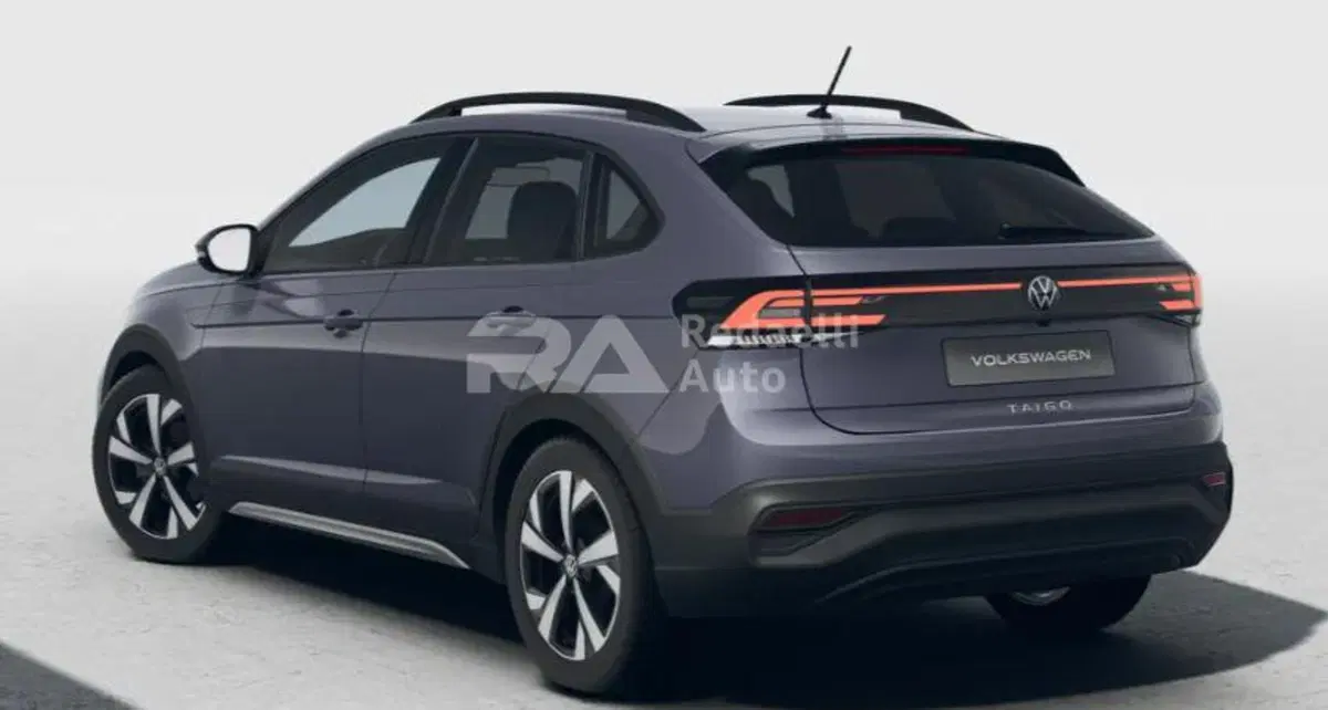 Volkswagen Taigo nuova a Lecco (3)
