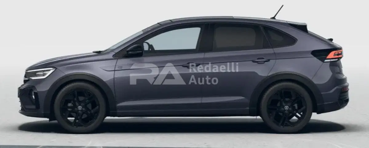 Volkswagen Taigo nuova a Lecco (2)