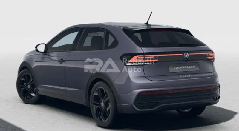 Volkswagen Taigo nuova a Lecco (3)