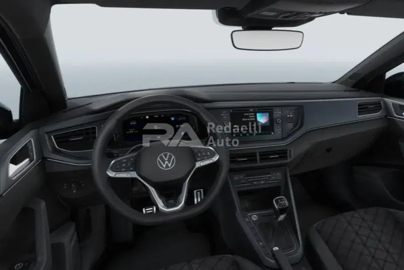 Volkswagen Taigo nuova a Lecco (5)