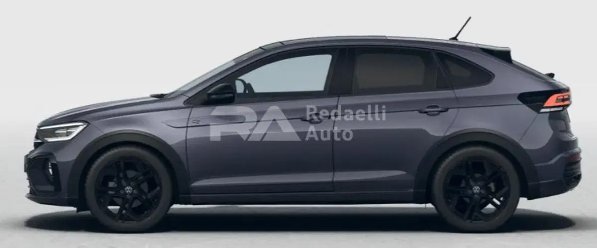 Volkswagen Taigo nuova a Lecco (2)