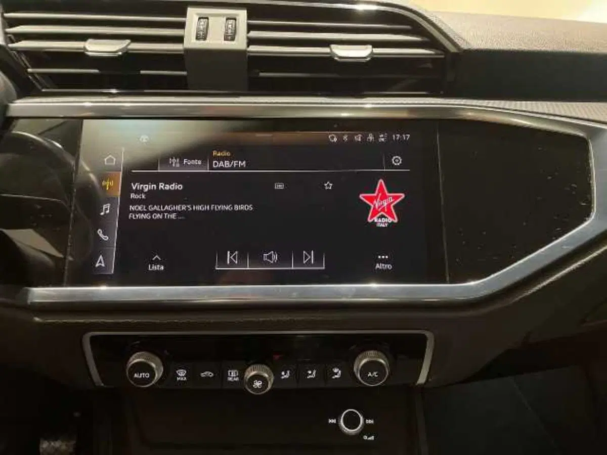 Audi Q3 Sportback usata a Pistoia (9)