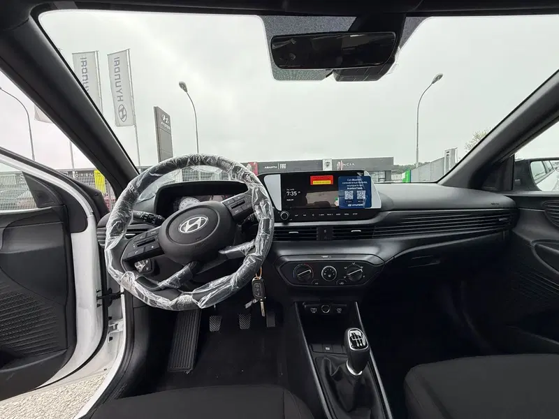 Hyundai i20 nuova a Frosinone (13)