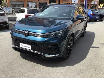 Volkswagen Tiguan 2.0 tdi R-Line 4motion 193cv dsg del 2025 usata a Chiavari