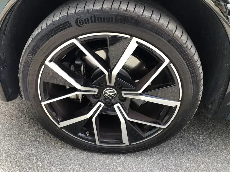 Volkswagen Tiguan usata a Genova (10)