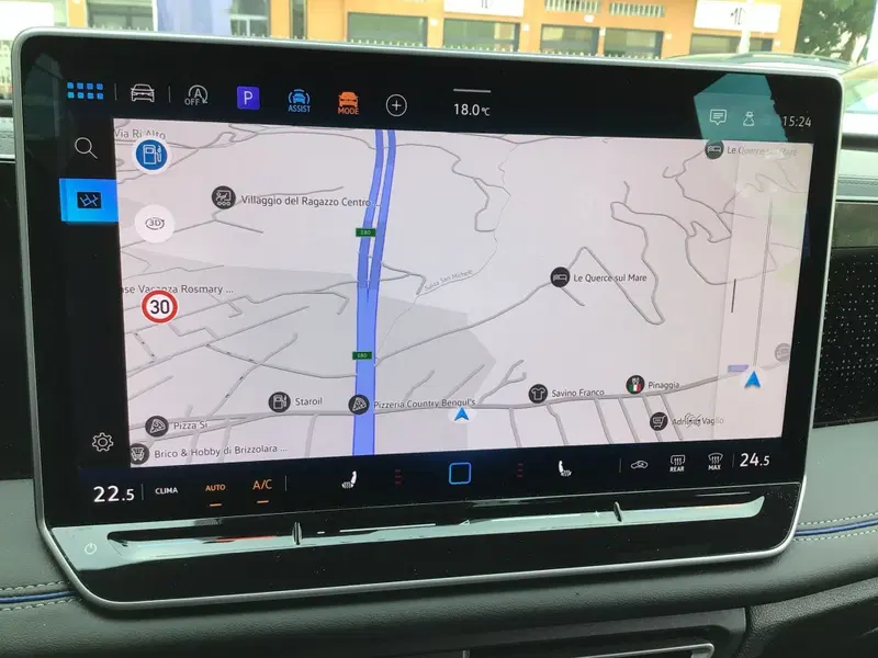 Volkswagen Tiguan usata a Genova (17)